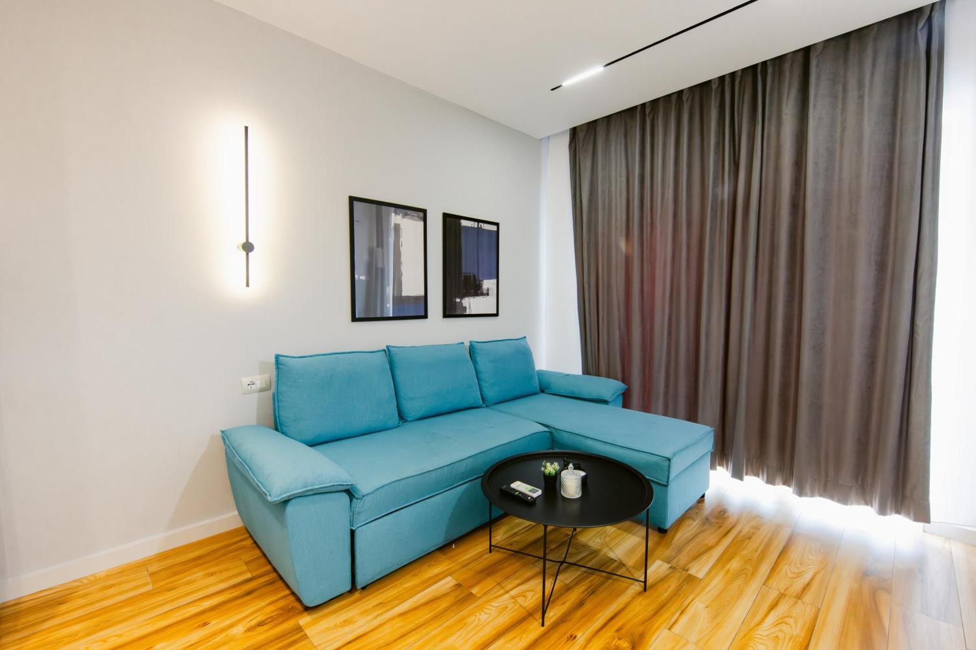 Durres Str Modern Apartments - The Nest Tirana Eksteriør billede